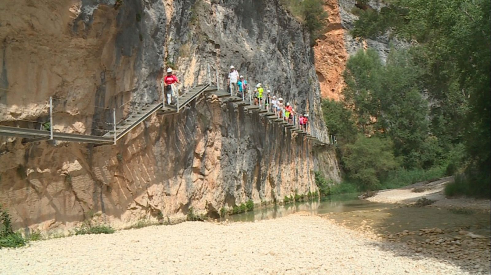 Comando al sol - Un verano sin límites - ver ahora
