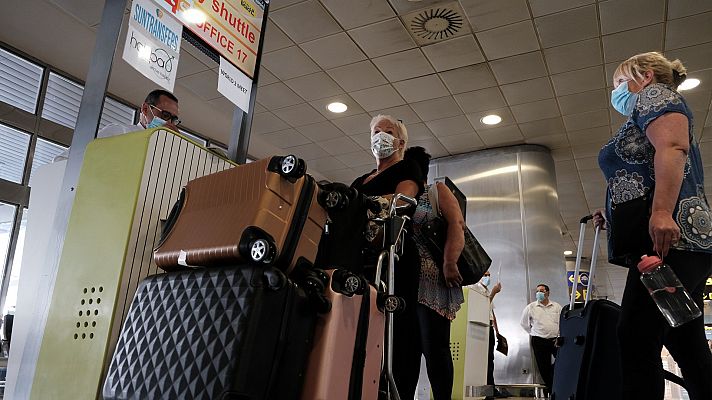Telediario 1 - Los turistas británicos vuelven a España con Palma e Ibiza como destinos principales tras el fin de las restricciones en Reino Unido