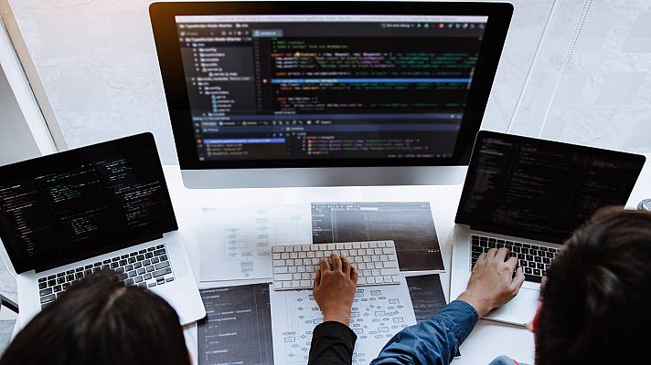 Telediario 1 - Pegasus: el software vendido a los gobiernos que espió a periodistas, políticos y activistas en todo el mundo
