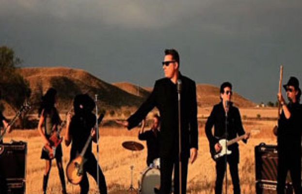  - Loquillo es 'el hombre de negro'