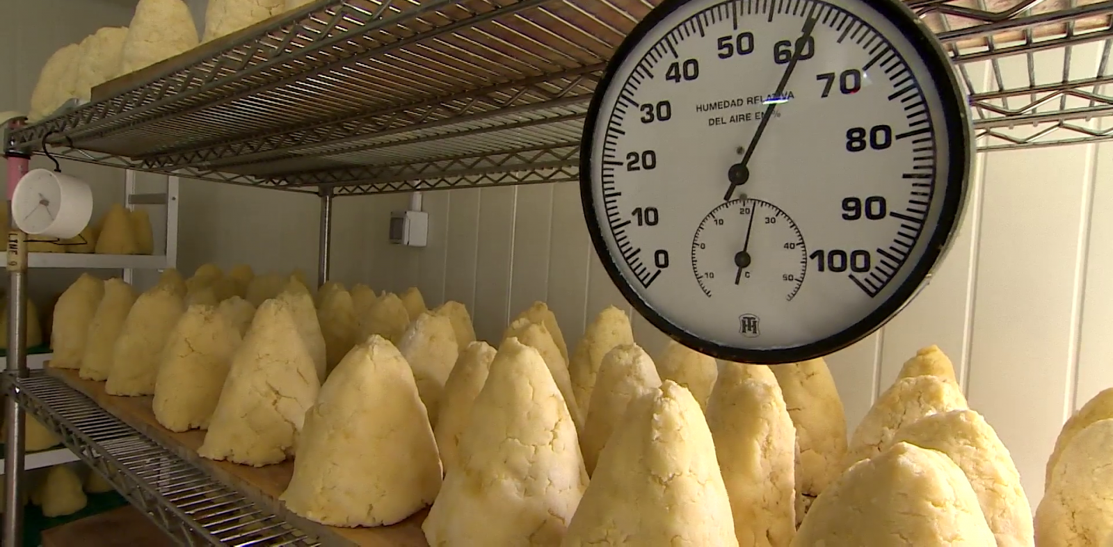 Así se elabora uno de los quesos más antiguos de España | Ver