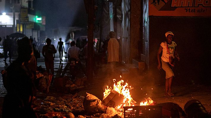 Telediario 1 - Las bandas organizadas ponen en jaque Haití