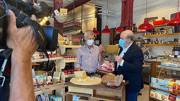 El agente Resines y la Operación ''Helado Grana Padano''