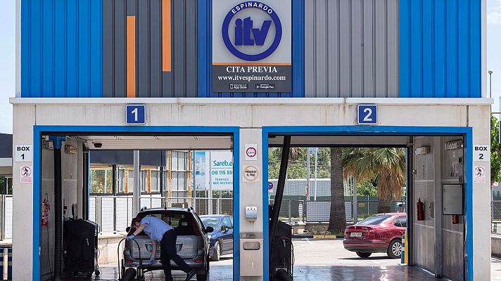 Telediario 1 - Facua detecta diferencias de hasta un 166,7 % en comunidades para pasar ITV