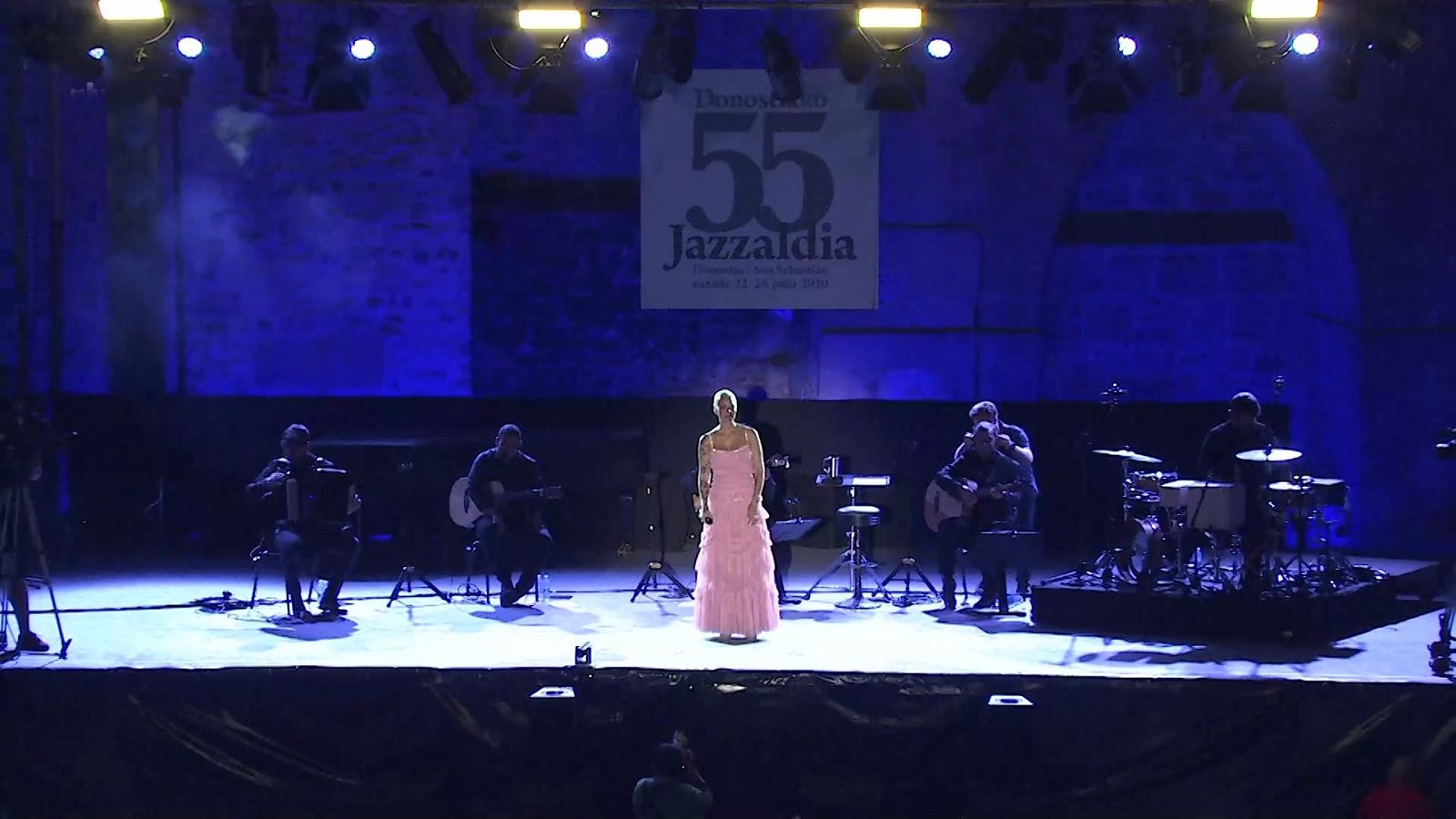 Festivales de verano de La 2 - 55º Jazzaldia: Mariza canta a Amalia