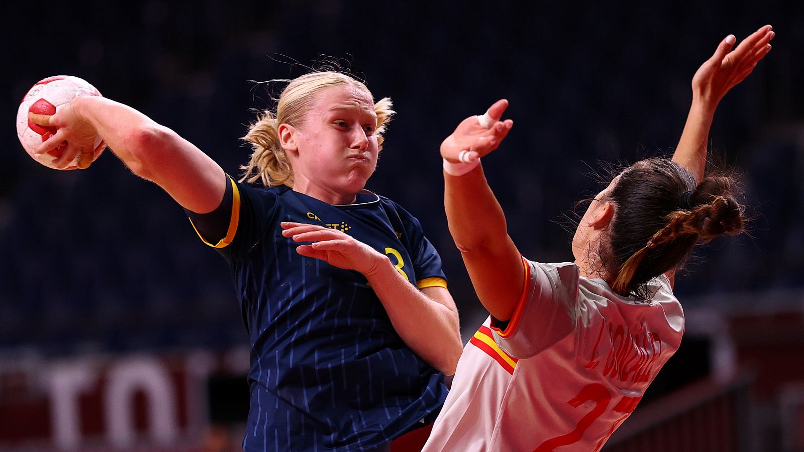 España cae ante Suecia en el debut de las Guerreras (24-31)