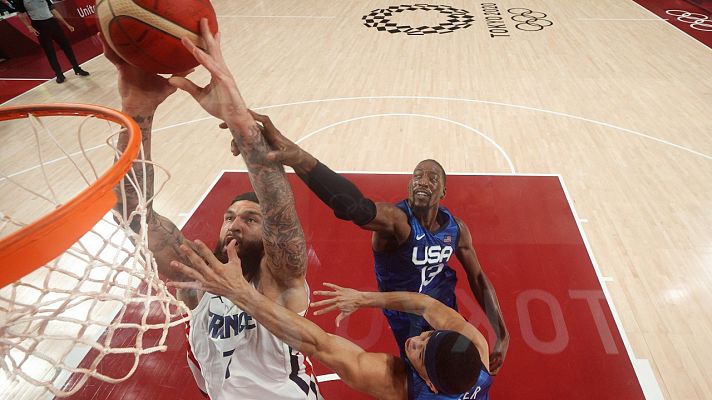 Francia vence a Estados Unidos en baloncesto