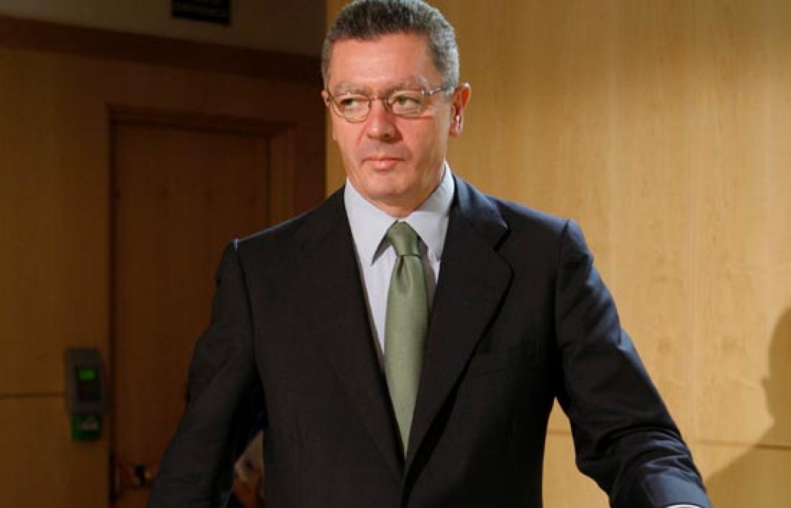 El alcalde de Madrid, Alberto Ruiz Gallardón, ha hecho público lo que ha costado la candidatura olímpica: 37,8 millones. 