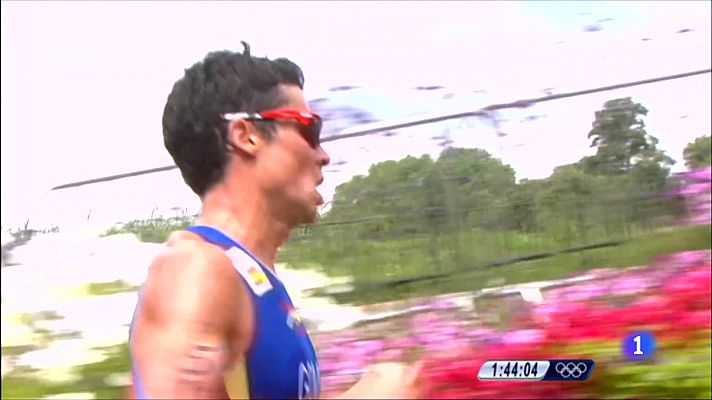 Gómez Noya, Mola y Alarza ante el triatlón del 'infierno' 