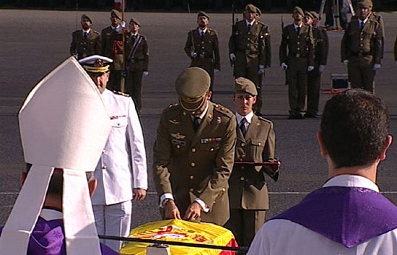 Funeral soldado muerto en Afganistán