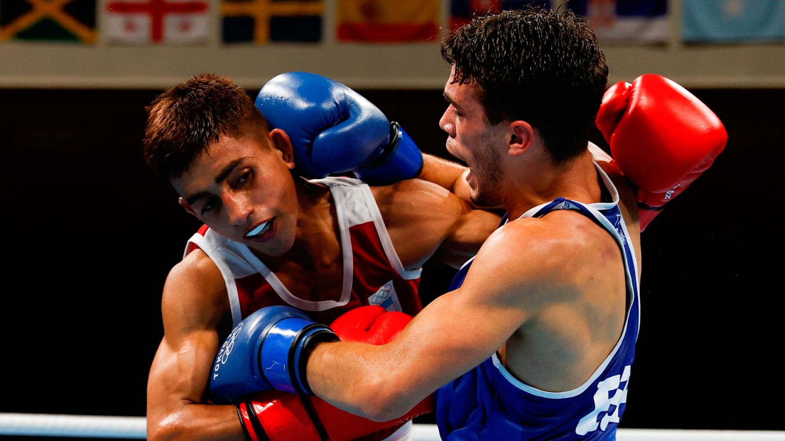 Tokyo 2020 - Boxeo: Peso mosca masculino: R. N. Quiroga vs Gabriel Escobar - Ver ahora