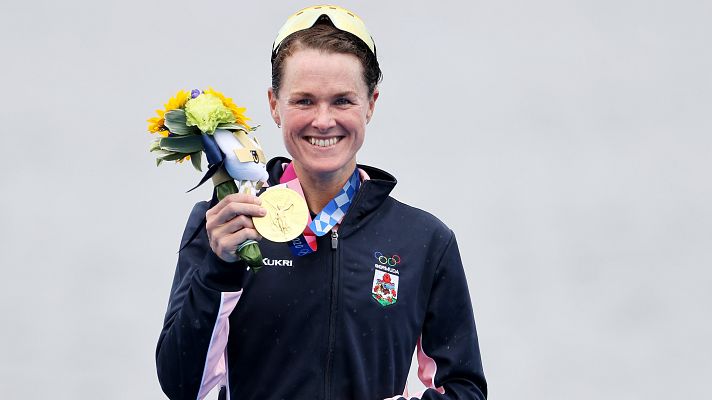 Flora Duffy, nueva campeona olímpica de triatlón