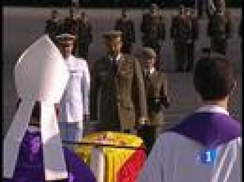 El cabo Cristo Ancor Cabelloha recibido a título póstumo la Cruz del Mérito Militar con distintivo rojo | Ver