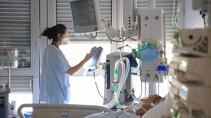 Aumenta la presión hospitalaria: los ingresos por COVID-19 se cuadriplican en un mes