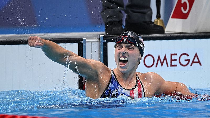 Katie Ledecky suelta presión ganando el oro en 1.500m libres