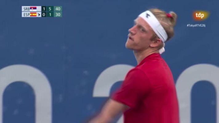 Tenis Tokyo 2020 - Davidovich se ve superado por Djokovic