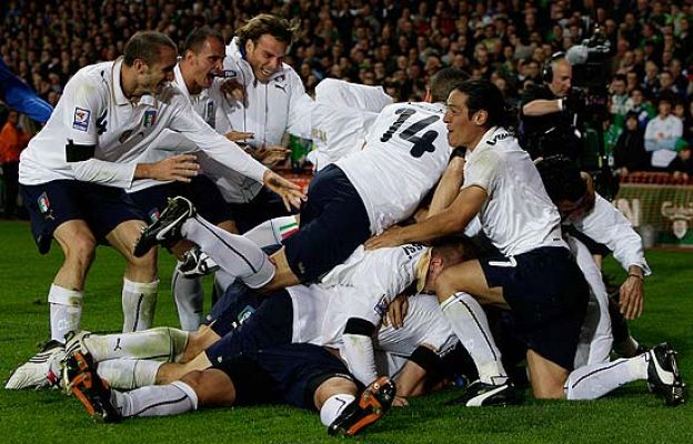  - Italia y Serbia, clasificadas