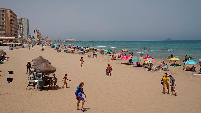 Cambios de última hora en las vacaciones por la quinta ola de coronavirus