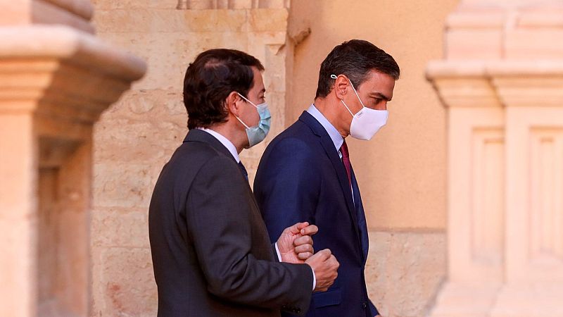 Sánchez anuncia la llegada de 3,4 millones de vacunas extra ante las dudas de los 'barones' del PP 