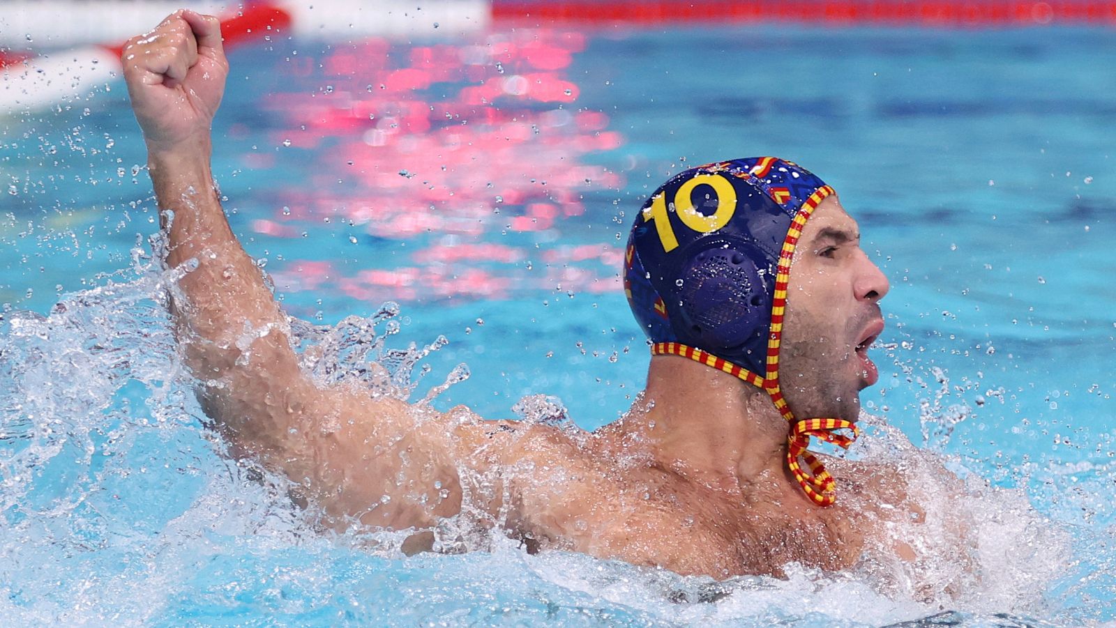 La selección masculina de waterpolo golea a Australia