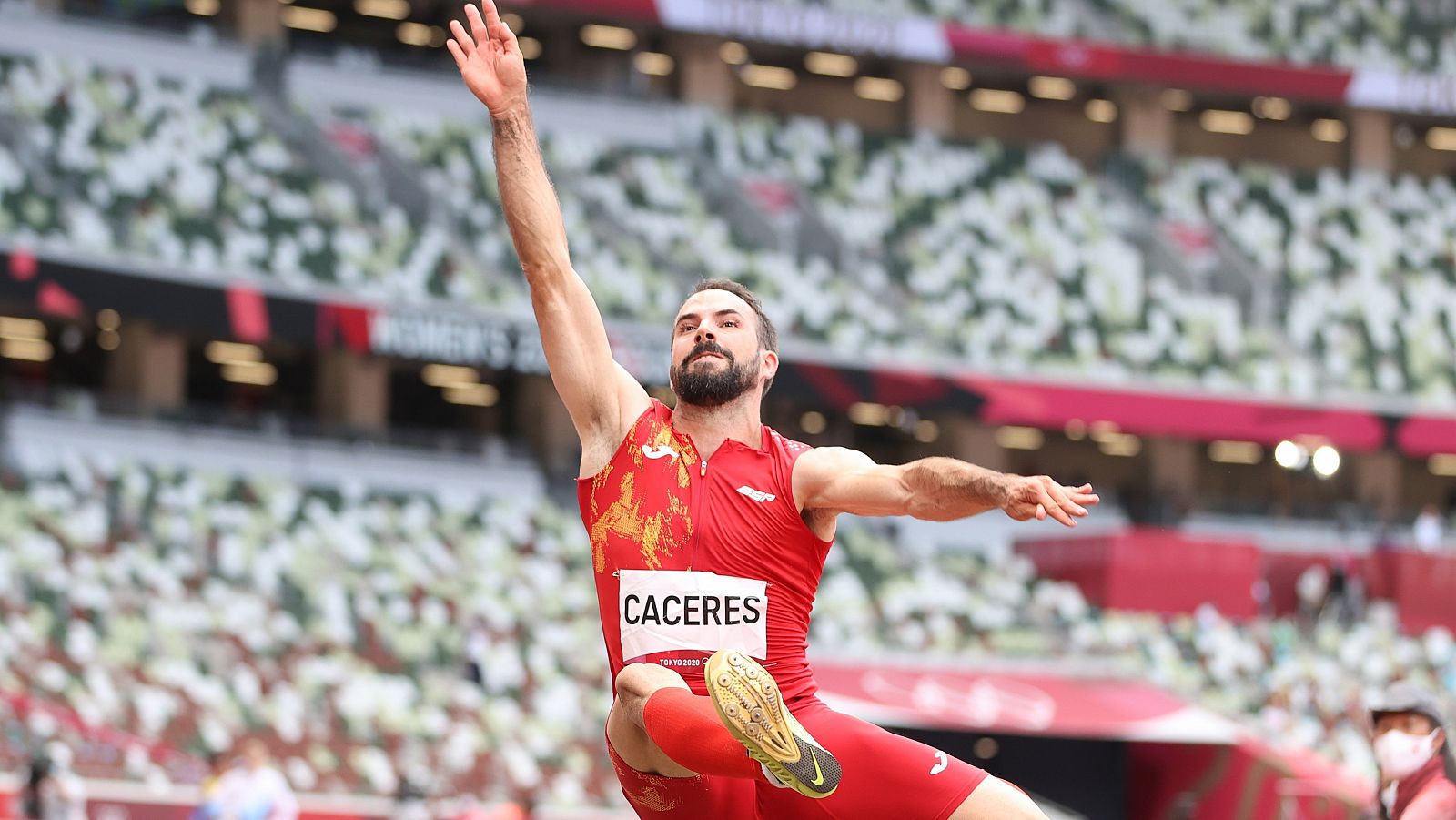 Tokio 2021 | Eusebio Cáceres roza el bronce en salto de longitud