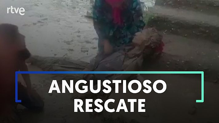 Modo Digital - Una joven turca acaba arrastrada por una riada al intentar reunirse con su hermano