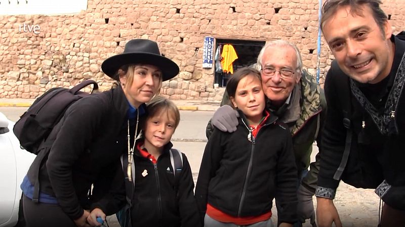 Mi familia en la mochila. Family Run - Ruta Cóndor. Episodio 6: Valle sagrado - Machu Pichu - ver ahora
