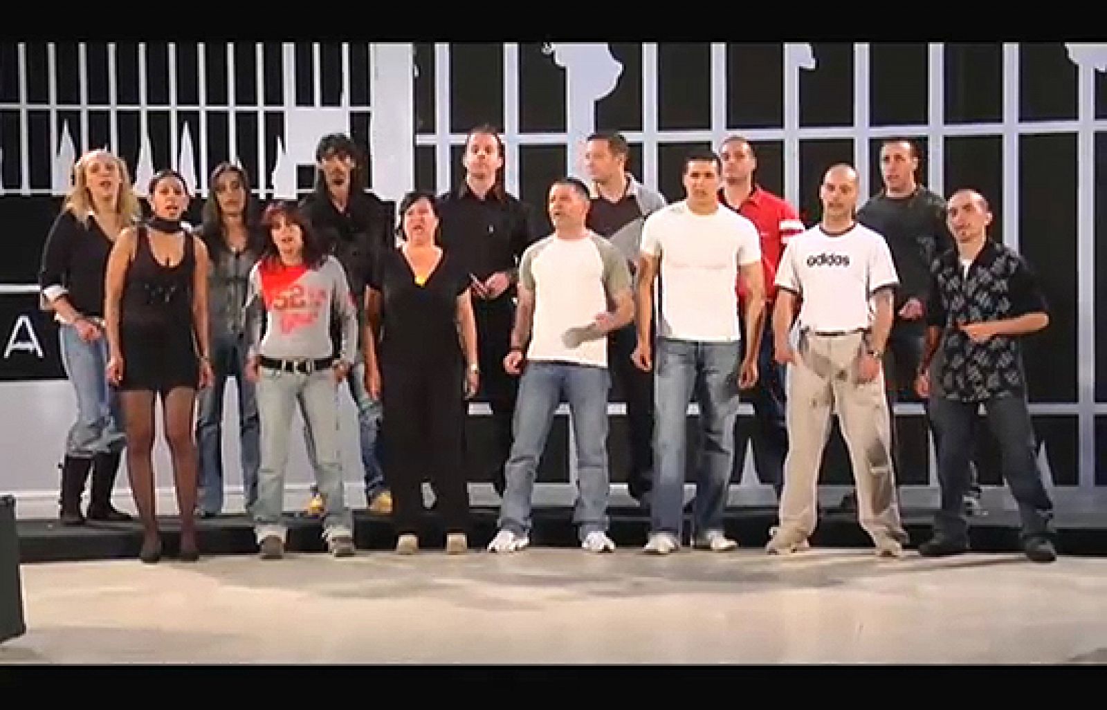 El coro de la cárcel: "Killing me softly" | RTVE Play