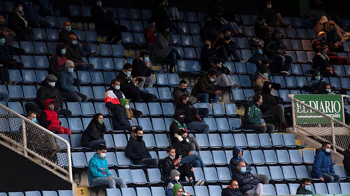 El público volverá a los estadios con un aforo del 40% en exteriores, del 30% en interiores y mascarilla obligatoria