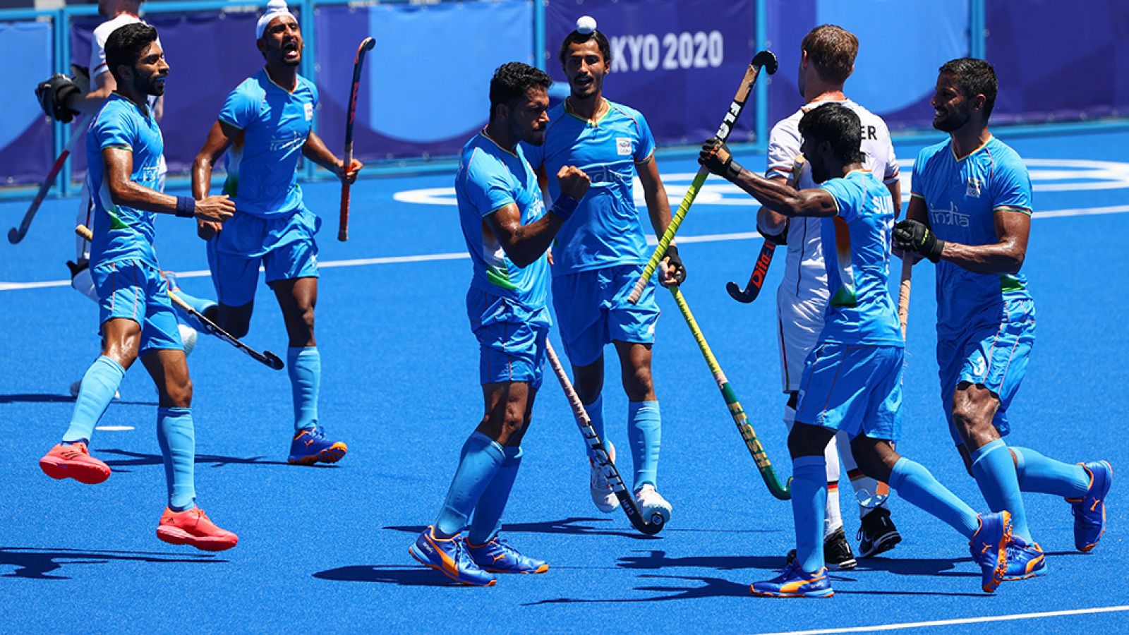 India gana la medalla de bronce en hockey hierba masculino 