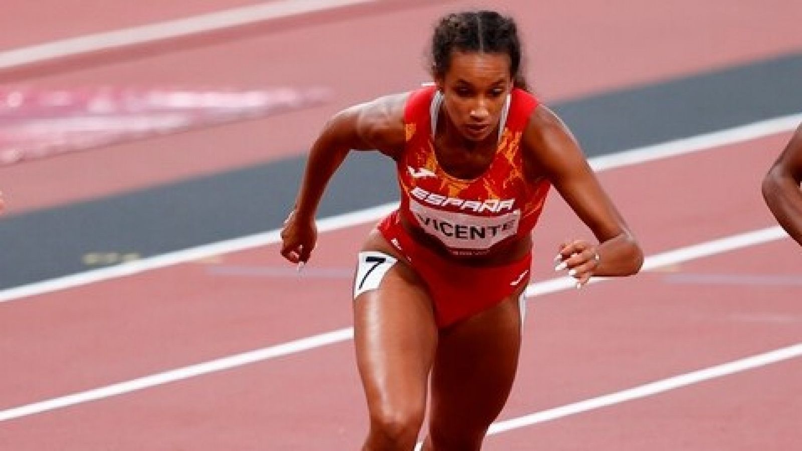 Tokyo 2020 | María Vicente finaliza el heptatlón con marca personal en 800m