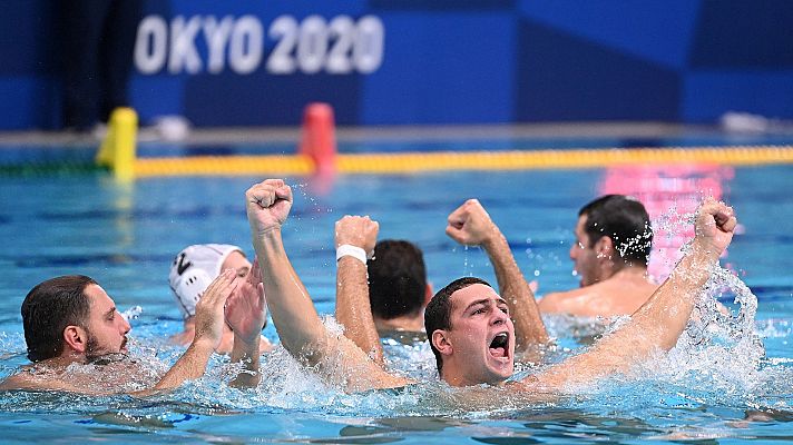 Grecia avanza a su primera final ganando 9-6 a Hungría