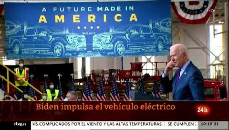 Biden fija como objetivo que el 50 % de los vehículos estadounidenses sean eléctricos en 2030 - Ver ahora