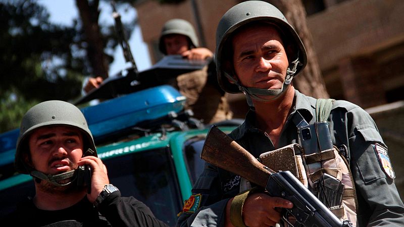 Los talibanes prosiguen su avance en Afganistán
