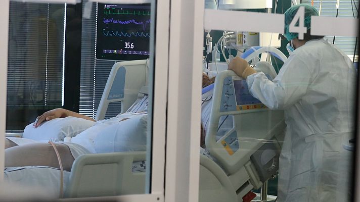 Telediario Fin de Semana - La quinta ola aumenta la presión en los hospitales