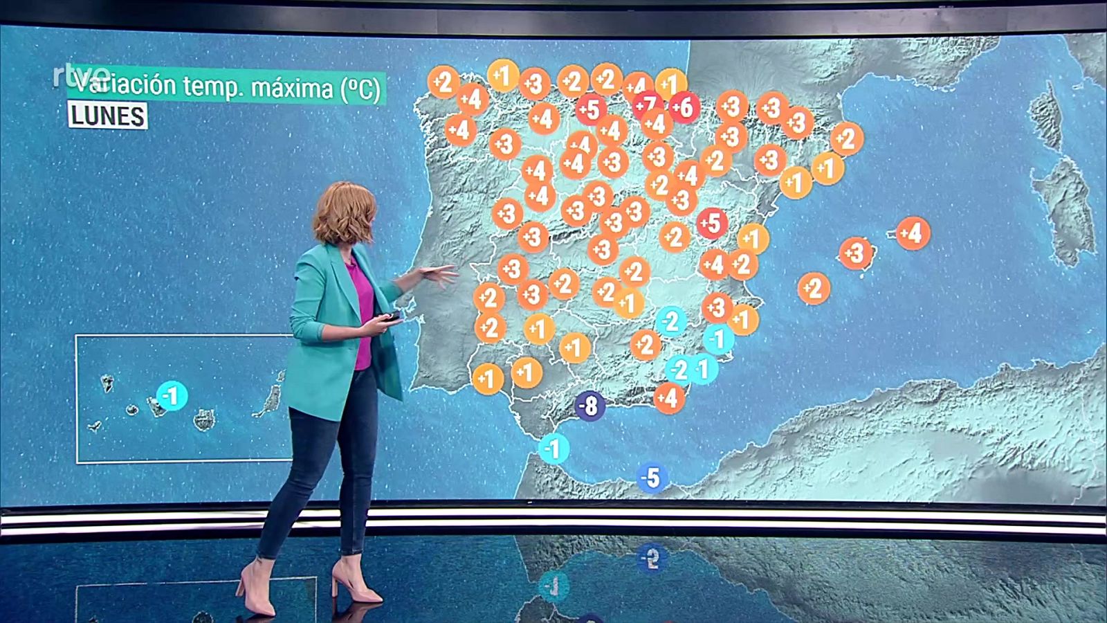 Lluvias y chubascos en el bajo Ebro y entorno de la Comunidad Valenciana, ocasionalmente con tormentas  que se irán extendiendo de norte a sur a lo largo del día - ver ahora