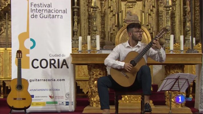 Noticias de Extremadura - XXIV Festival de guitarra de Coria