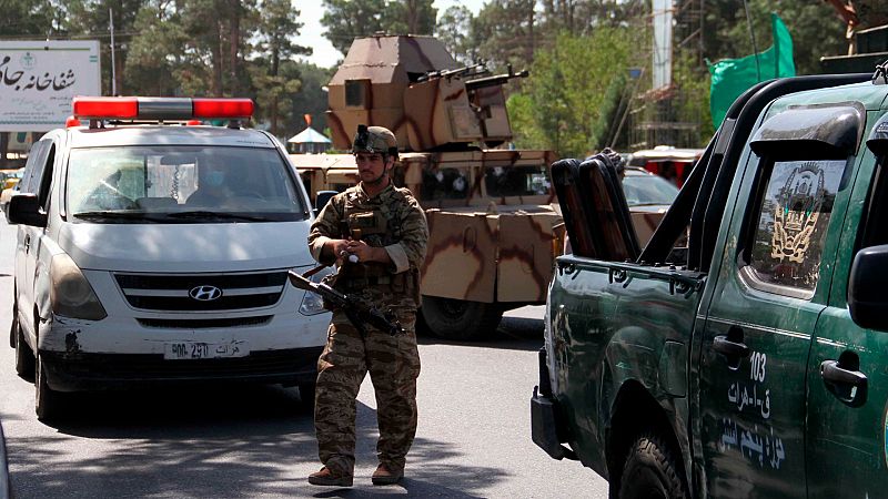 MSF denuncia que "la violencia ha llegado a las ciudades" de Afganistán tras el avance talibán