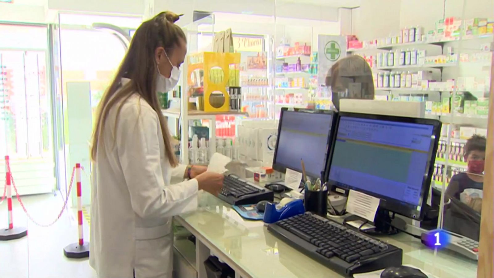 Las farmacias pueden emitir ya certificados covid europeos