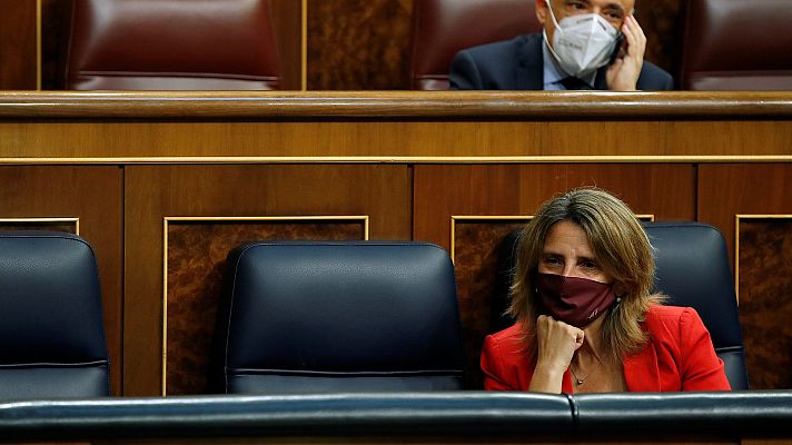 Telediario 1 - Ribera abre la puerta a cambiar la tarifa de la luz