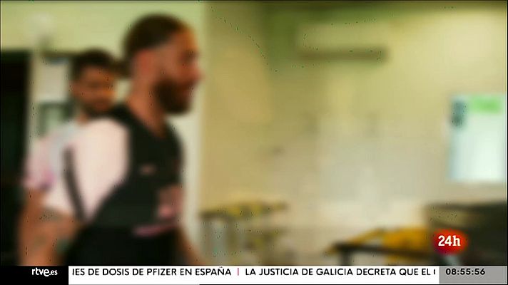 Informativo 24h - Así ha sido el reencuentro de Leo Messi y Sergio Ramos en el PSG