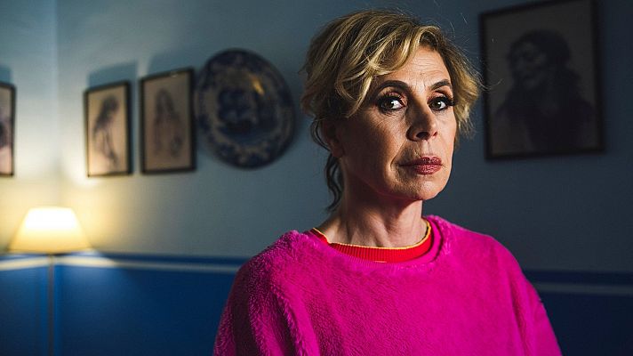 La hora de La 1 - Ruiz de la Prada sobre Luismi "un encantador de serpientes"