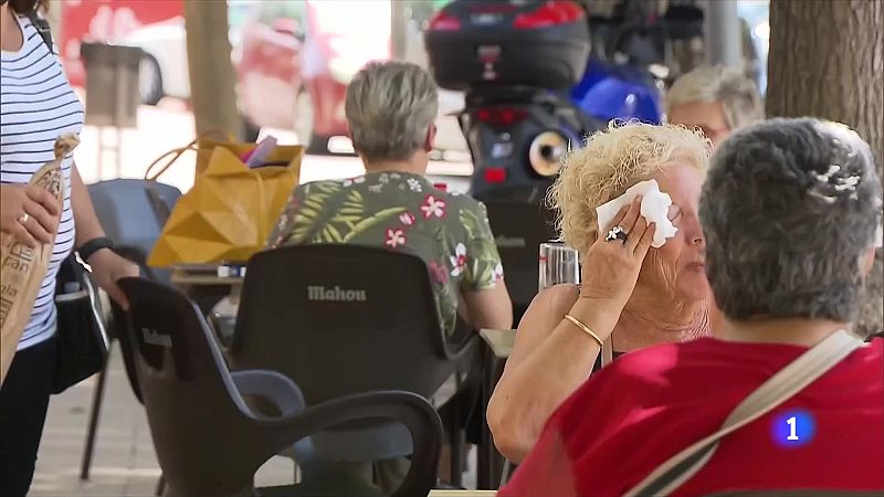 Catalunya se situa en el nivell d'alerta més alt per l'onada de calor