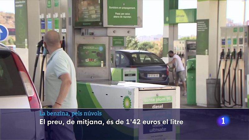 El preu de la benzina s'enfila fins al nivell més alt des de 2014