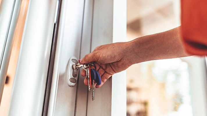 Telediario 1 - Los jóvenes españoles tardan más en independizarse que el resto de Europa