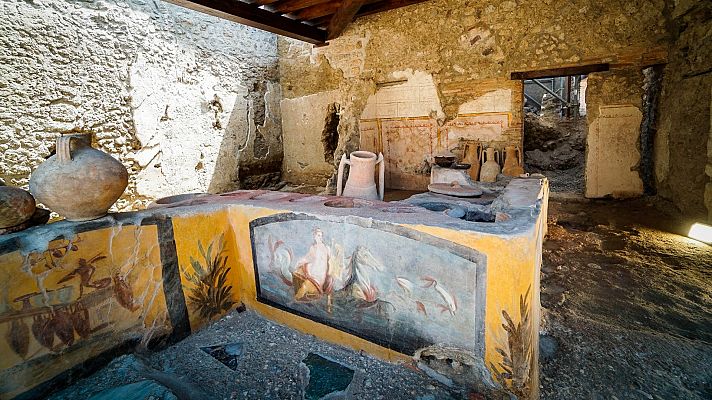 Telediario 1 - Pompeya 'reabre' uno de sus termopolios mejor conservados