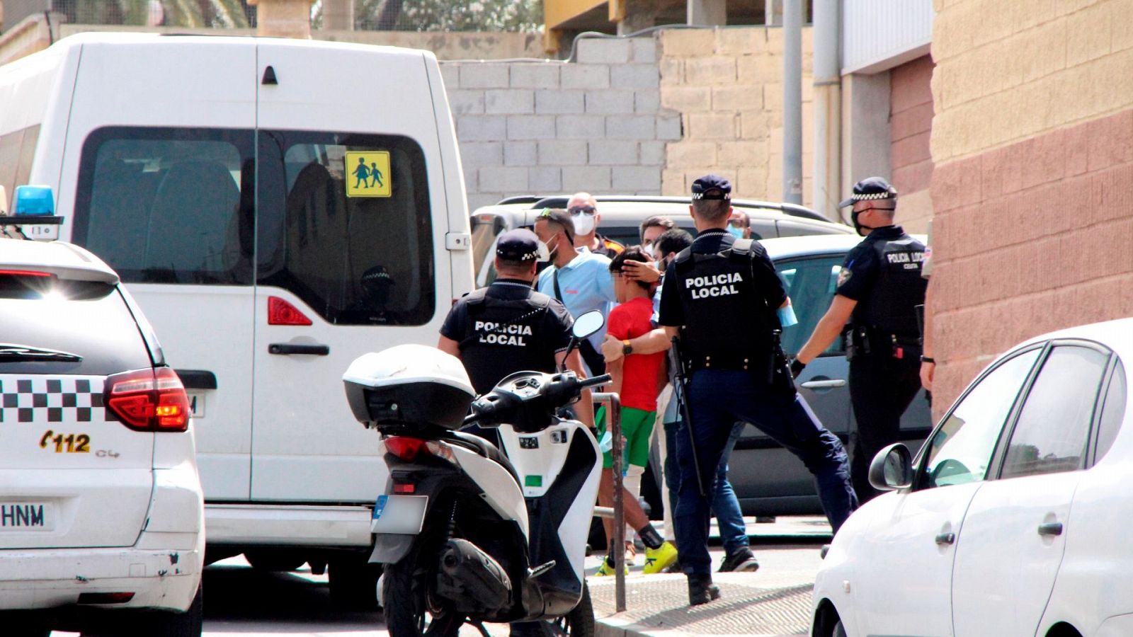 Polémica en el Gobierno de coalición por la devolución de menores en Ceuta