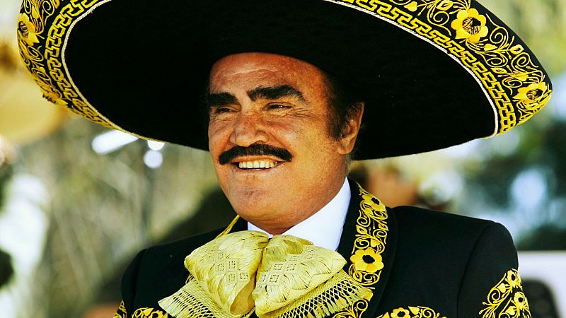 ¡Dale al play! - Vicente Fernández sigue ingresado en estado grave