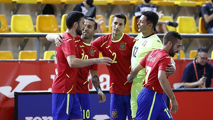 Golazo de Raúl Gómez para la victoria de España