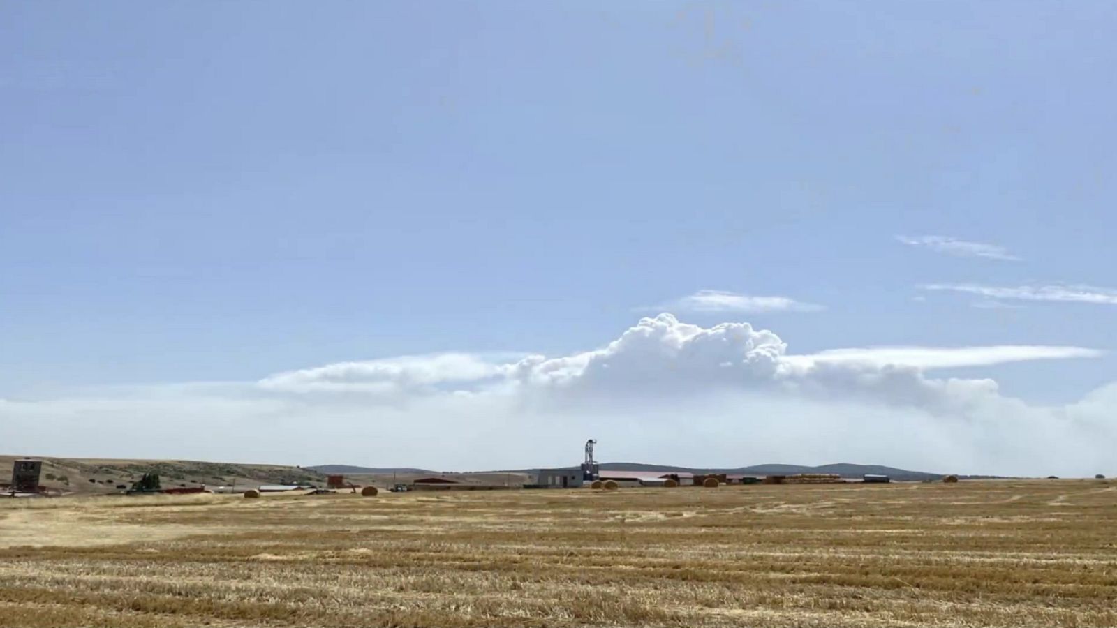 En el interior sudoeste, litoral sudeste y Baleares las temperaturas  nocturnas no bajan de 24 grados - ver ahora